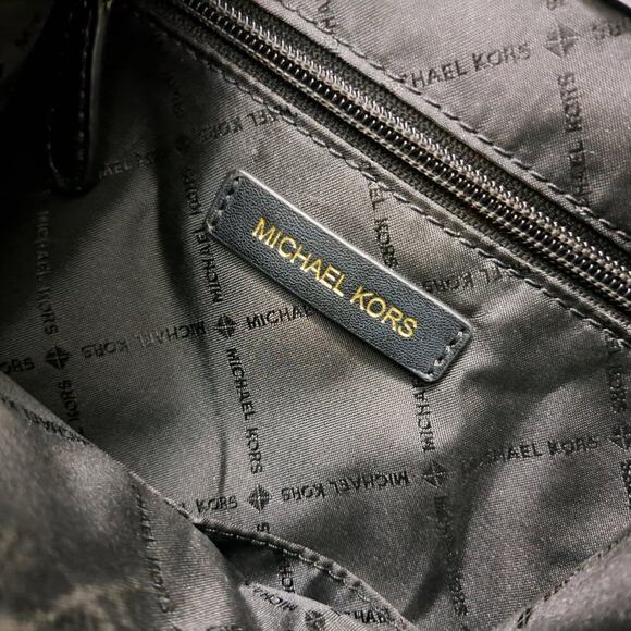 Michael Kors Large Abbey Cargo Nylon Drawstring Backpack Black - Picture 5 of 11